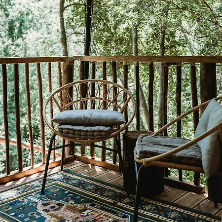 Holiday home Portugal Glamping Tree House In Vieira De Leiria, For Vacations Near Sintra